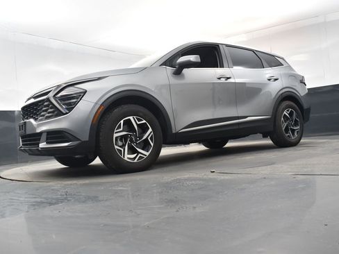 Certified 2024 Kia Sportage LX image 24