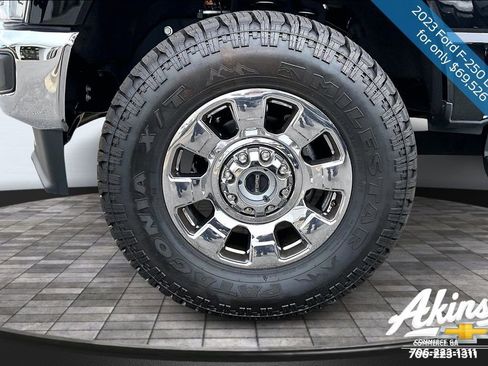 Used 2023 Ford F250 Lariat w/ Chrome Package image 23