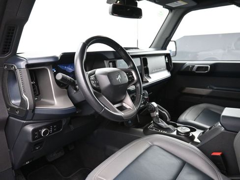 Used 2023 Ford Bronco Outer Banks image 18