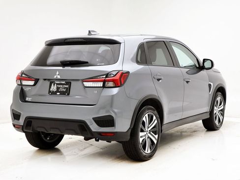 Used 2025 Mitsubishi Outlander Sport AWD image 9