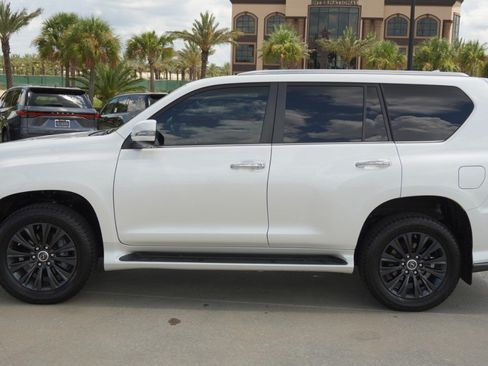 Certified 2023 Lexus GX 460 Premium AWD/4WD image 5