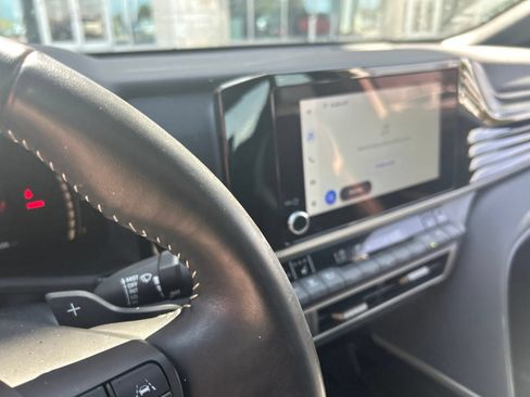 Used 2025 Toyota Camry SE w/ Convenience Package AWD/4WD image 23