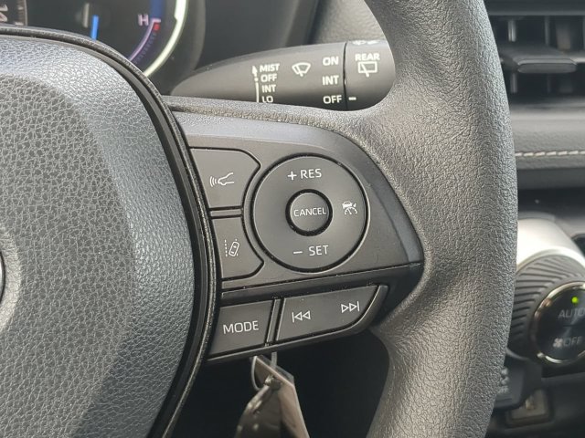 Certified 2024 Toyota RAV4 LE AWD/4WD image 28