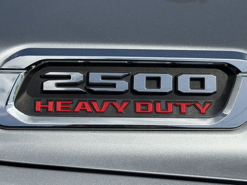 Used 2020 RAM 2500 Lone Star w/ Level 2 Equipment Group AWD/4WD image 16