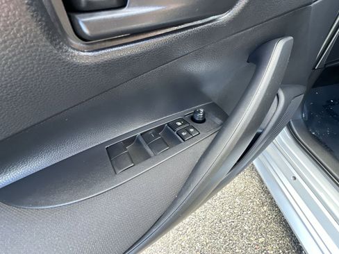 Used 2023 Toyota Corolla LE image 15