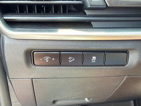 Used 2023 Kia Telluride S FWD image 23