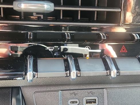 New 2026 GMC Canyon Elevation RWD image 15