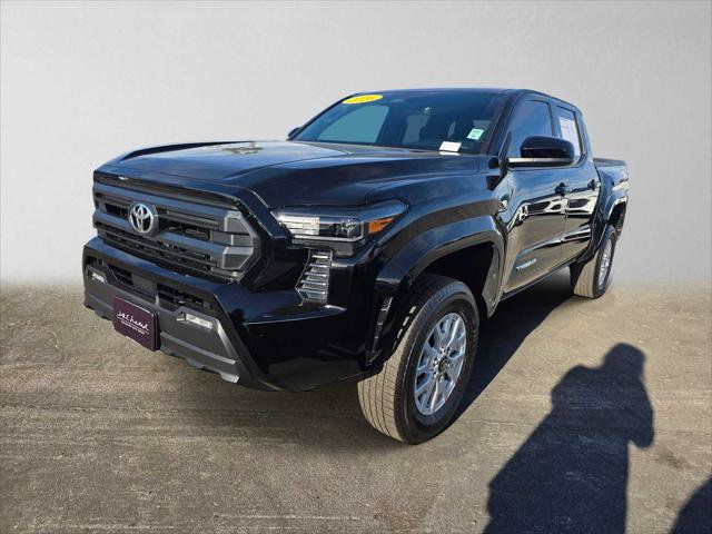 Used 2026 Toyota Tacoma SR5 AWD/4WD image 7
