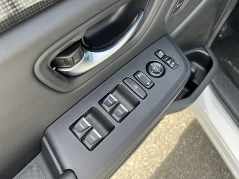 Used 2025 Honda Pilot Black Edition image 21