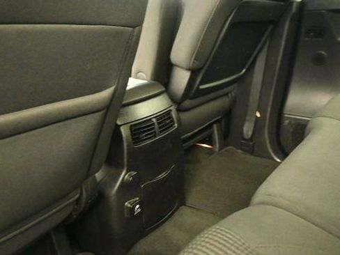 Used 2014 Nissan Titan SV w/ SV Value Truck Package AWD/4WD image 12