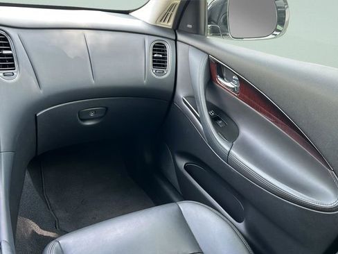 Used 2017 INFINITI QX50 AWD w/ Technology Package image 14