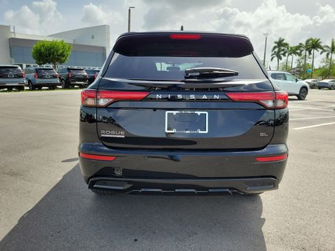 New 2026 Nissan Rogue SL AWD/4WD image 4