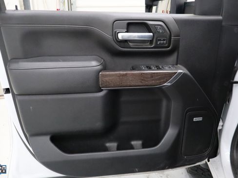 Used 2021 GMC Sierra 2500 Denali w/ Denali Ultimate Package AWD/4WD image 14