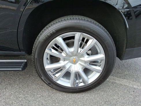 Certified 2023 Chevrolet Tahoe High Country w/ Max Trailering Package image 13