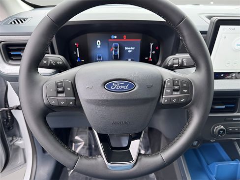 New 2025 Ford Maverick XLT w/ XLT Luxury Package image 13