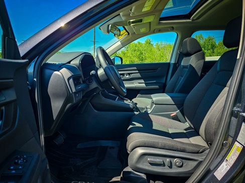 Used 2024 Honda CR-V EX image 12