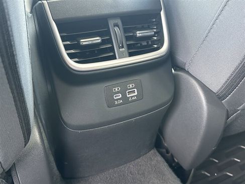 Used 2024 Subaru Outback Premium AWD/4WD image 40