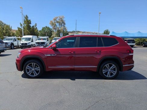 Used 2019 Volkswagen Atlas SE w/ Panoramic Sunroof Package FWD image 6