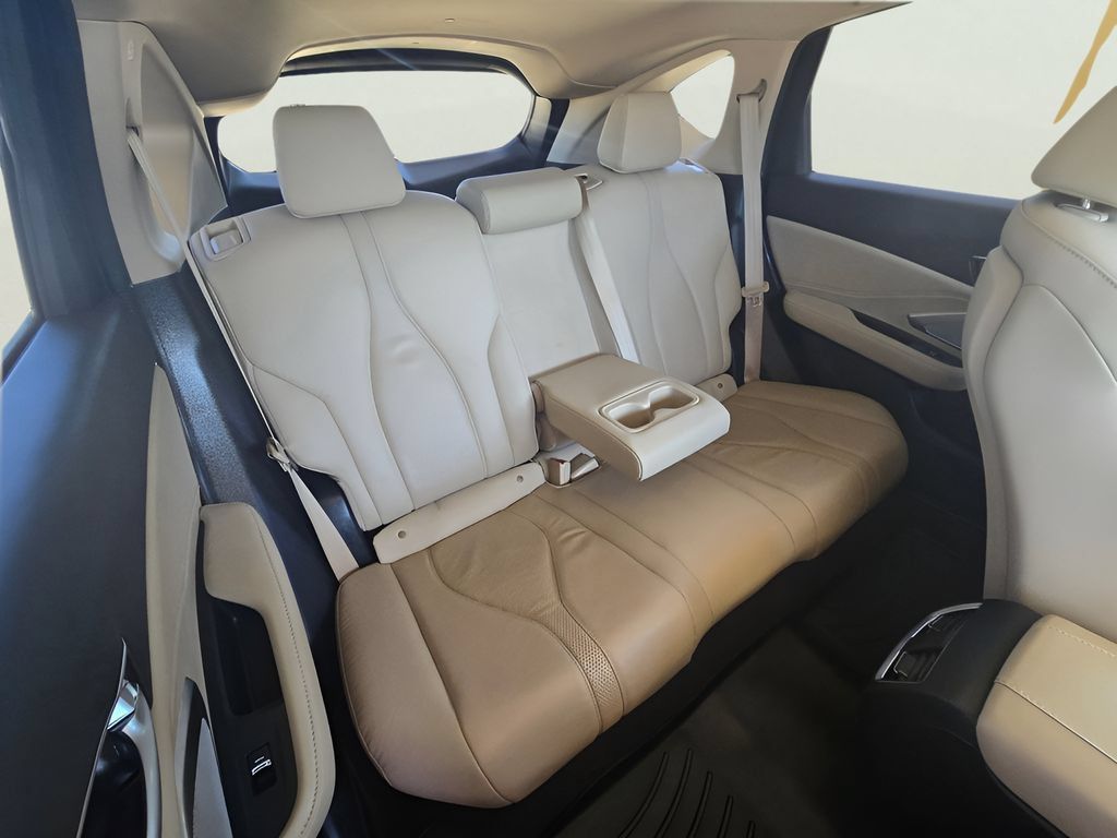 Used 2020 Acura RDX w/ Technology Package FWD image 46