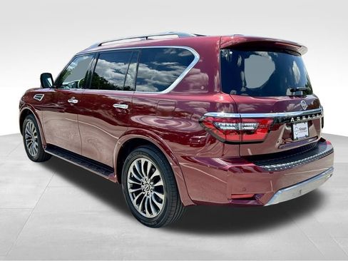 Certified 2024 Nissan Armada Platinum w/ Captain's Chairs Package AWD/4WD image 9