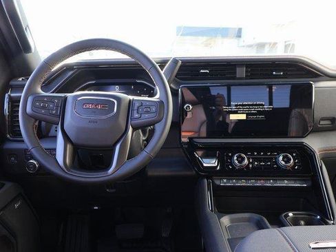 New 2026 GMC Sierra 2500 AT4 w/ AT4 Premium Plus Package AWD/4WD image 17