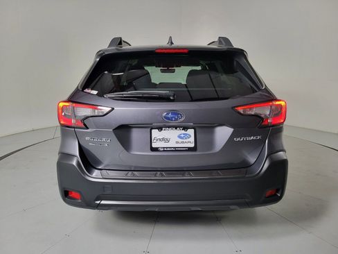 Certified 2025 Subaru Outback Premium image 5