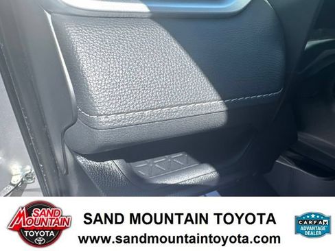 Used 2025 Toyota RAV4 XLE Premium AWD/4WD image 15