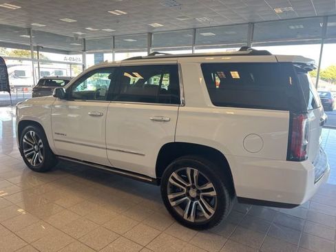 Used 2019 GMC Yukon Denali w/ Denali Ultimate Package image 12