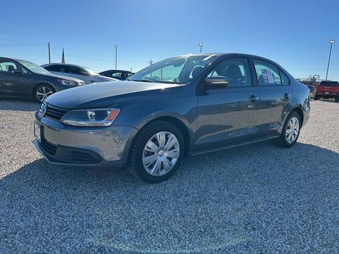 Used 2011 Volkswagen Jetta SE image 5