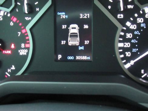 Used 2024 Toyota Tundra SR5 image 30