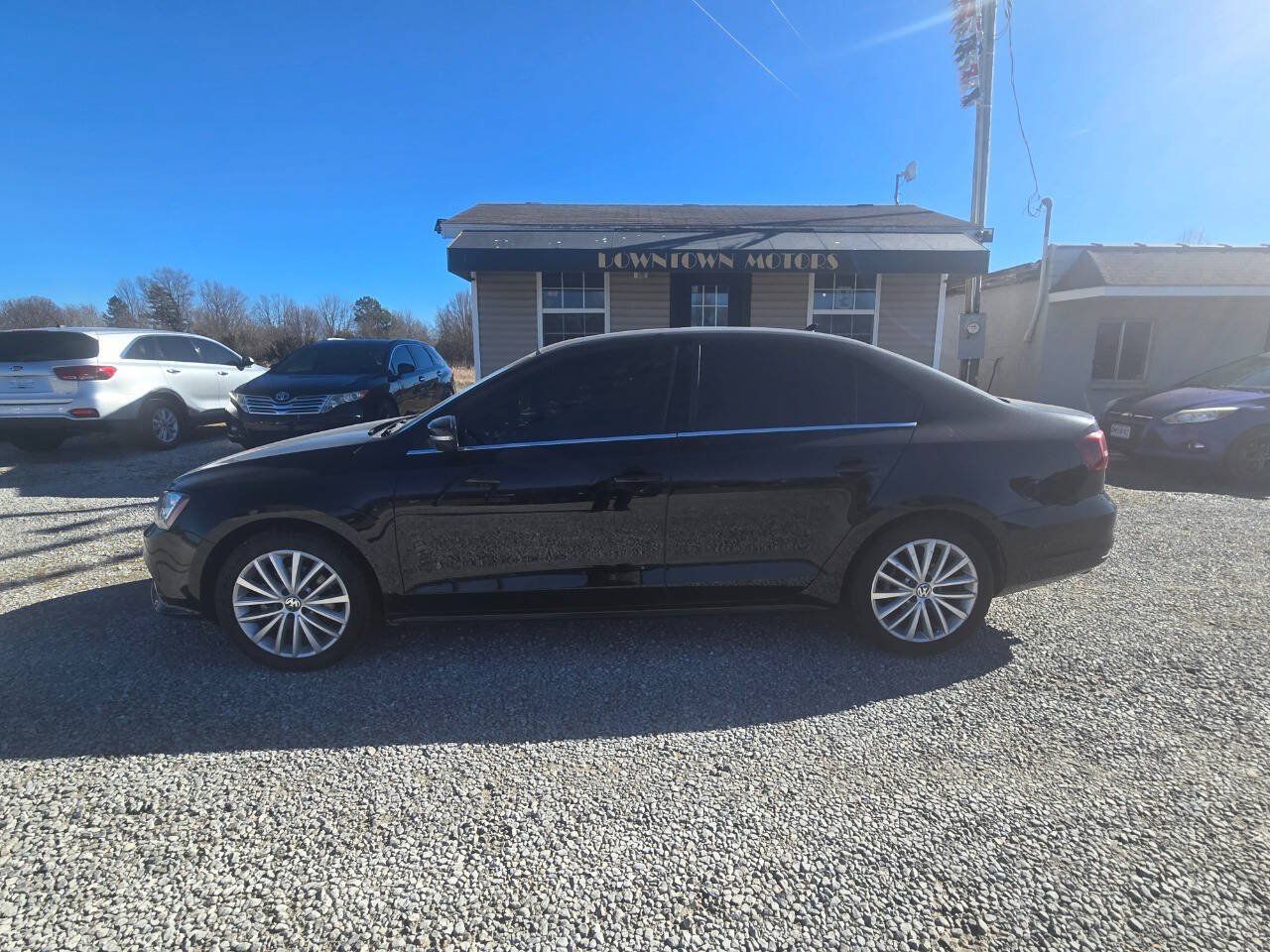 Used 2016 Volkswagen Jetta SEL w/ Lighting Package FWD image 1