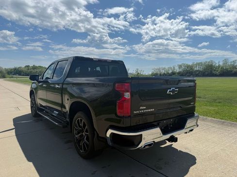 Used 2024 Chevrolet Silverado 1500 LTZ AWD/4WD image 9