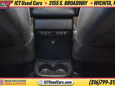 Used 2016 Jeep Wrangler Unlimited Sport w/ Quick Order Package 24S AWD/4WD image 22