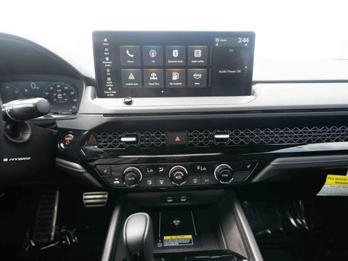 Certified 2025 Honda Accord Sport image 17
