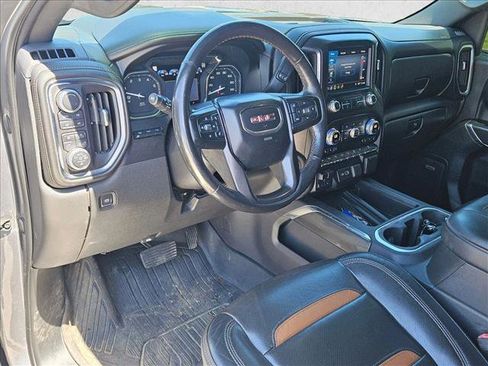 Used 2019 GMC Sierra 1500 AT4 w/ AT4 Premium Package AWD/4WD image 9