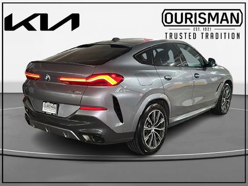 Used 2024 BMW X6 xDrive40i image 4