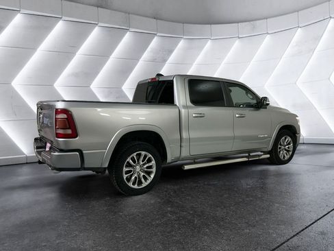 Used 2019 RAM 1500 Laramie RWD image 4