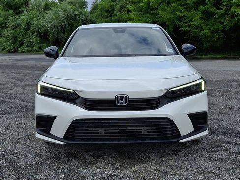 Used 2022 Honda Civic Sport image 2