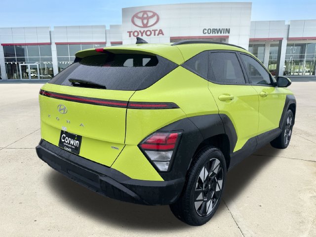 Used 2025 Hyundai Kona SEL AWD/4WD image 5
