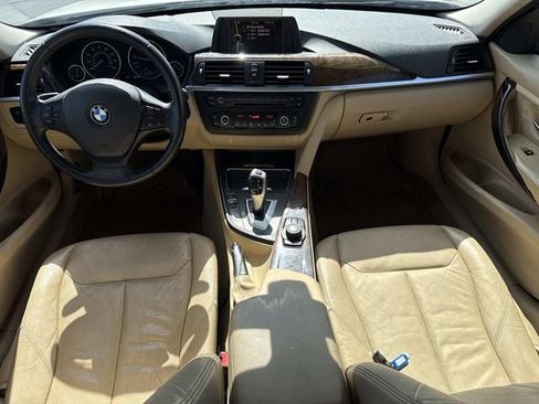 Used 2014 BMW 320i xDrive Sedan AWD/4WD image 27