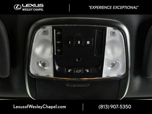 Used 2018 Dodge Durango R/T w/ Technology Group image 34