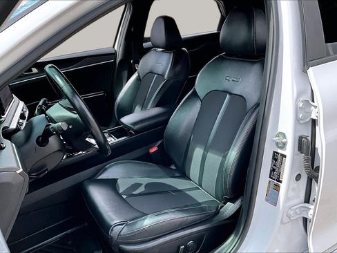 Used 2022 Kia K5 GT-Line FWD image 8