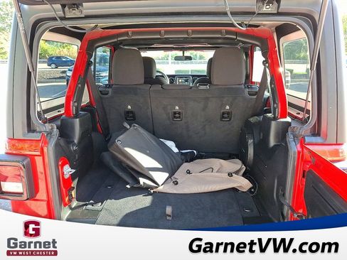 Used 2020 Jeep Wrangler Unlimited Sport image 29