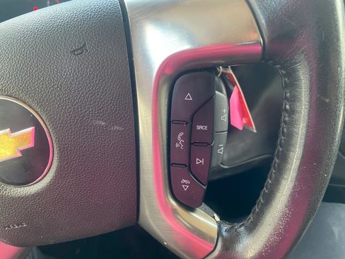 Used 2019 Chevrolet Express 3500 w/ Power Convenience Package RWD image 15