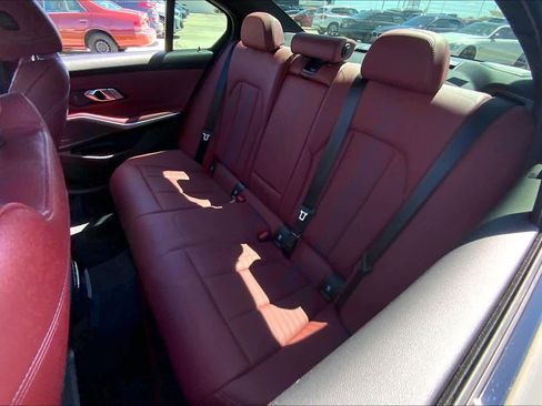 Certified 2023 BMW 330i Sedan w/ M Sport Package image 20