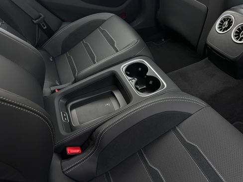 Used 2024 Mercedes-Benz AMG GT 43 image 47