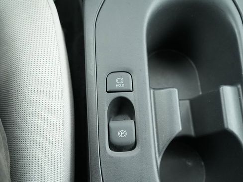 Used 2026 Toyota Corolla LE FWD image 31