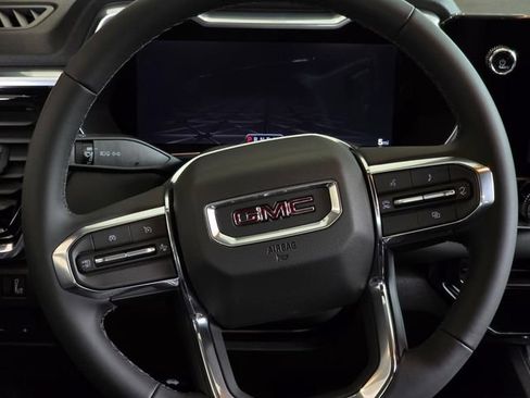 New 2026 GMC Canyon Elevation w/ Convenience Package RWD image 18