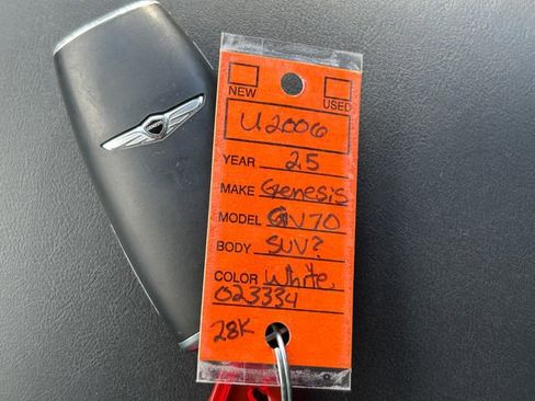 Used 2025 Genesis GV70 2.5T image 40