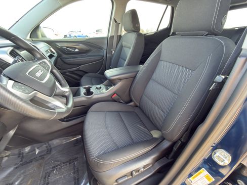 Used 2022 GMC Terrain SLE w/ Driver Convenience Package image 11